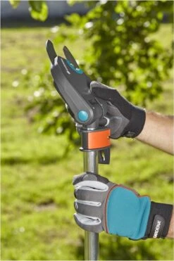 GARDENA - Comfort Takkenschaar StarCut 160 - Snoeischaar - Reikwijdte Ca. 3.5 M - Max Knipdiameter 32 Mm -Buitentuinwinkel 800x1200 235