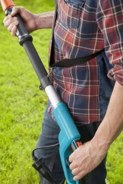 GARDENA - TCS 720/20 Kettingzaag - Max Bereik 4.40m -Buitentuinwinkel 800x1200 252