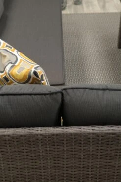 Garden Impressions Lapa Lounge Dining Set 5-delig - Wicker - Grijs -Buitentuinwinkel 800x1200 330