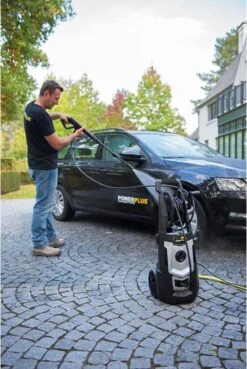 Powerplus POWXG90410 Hogedrukreiniger - 1800W - Max. 140 Bar - 420 L/h - Incl. 8m Slang, Terrasreiniger En Accessoires - Reiniger Voor Auto, Fiets En Meubelen 18 Powerplus POWXG90410 Hogedrukreiniger - 1800W - Max. 140 Bar - 420 L/h - Incl. 8m Slang, Terrasreiniger En Accessoires - Reiniger Voor Auto, Fiets En Meubelen -Buitentuinwinkel 803x1200 8