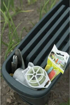 Nature - Tuinkruk 2-in-1 - Tuinzit/-knielkruk - Tuin Werkbank - Grijs - H34 X 66 X 25cm 15 Nature - Tuinkruk 2-in-1 - Tuinzit/-knielkruk - Tuin Werkbank - Grijs - H34 X 66 X 25cm -Buitentuinwinkel 805x1200 8