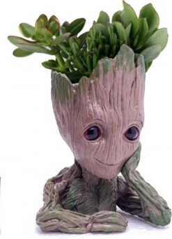 Gift Land® Guardians Of The Galaxy Baby Groot Bloempot -LEUNARM- Bloempot & Pennenhouder -Buitentuinwinkel 866x1200 2