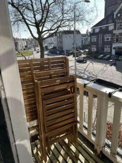 Bistro Set Hout Balkonset FSC – Patio Set Tuin – Houten Frans Tuinsetje – Kleine Tuinset – Complete Kleine Balkon Tafelset Met Gratis Bijzettafel – Hardhout FSC Balkonstoelen & Balkon Tafel - Tuintafel En Stoelen - Bistroset Van Hout – Balcony Set -Buitentuinwinkel 899x1200 47