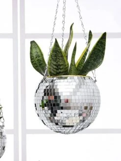 Discobal Hangplant - Bloempot - Hangplant - Disco - Discobal - Spiegel - Zilver - Hangpot - Glitter - Planten In Bak - Hangend - Staand -Buitentuinwinkel 901x1200 6